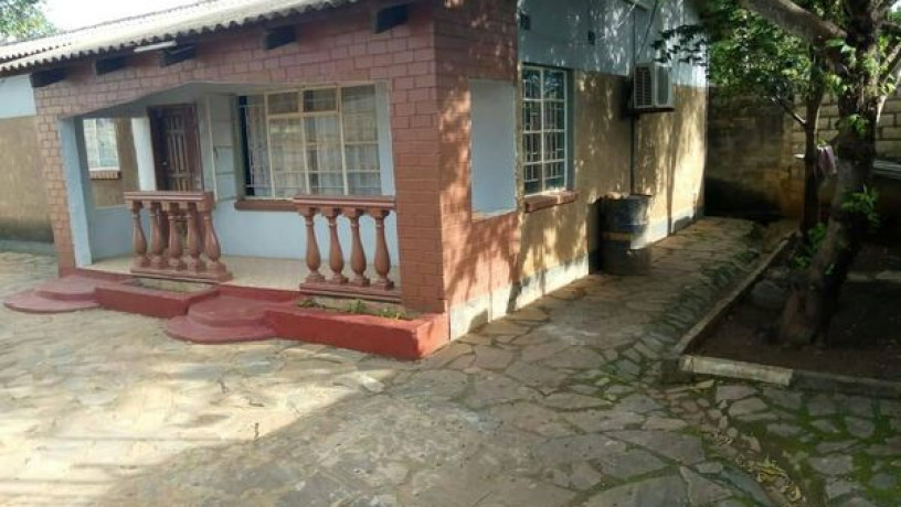 house-for-sale-in-chilenje-big-1