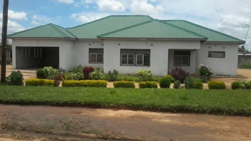 4-bedroom-stand-alone-house-for-sale-in-silverest-big-0