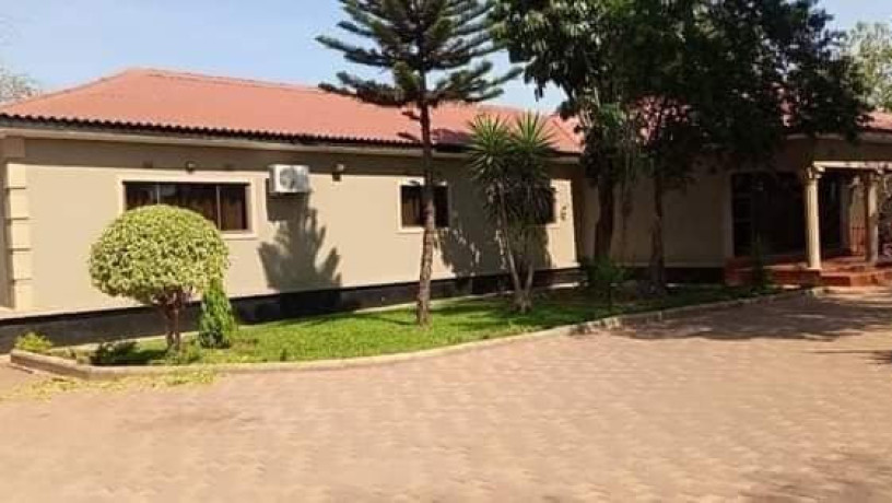 4-bedroom-house-for-sale-in-woodlands-big-0