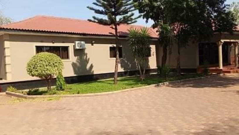 4-bedroom-house-for-sale-in-woodlands-big-3