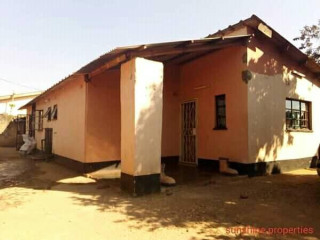 Quick Sale: 3 Bedroom House in Chilenje South