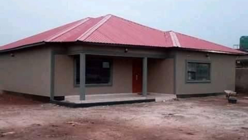 executive-3-bedroom-house-in-chalala-big-0