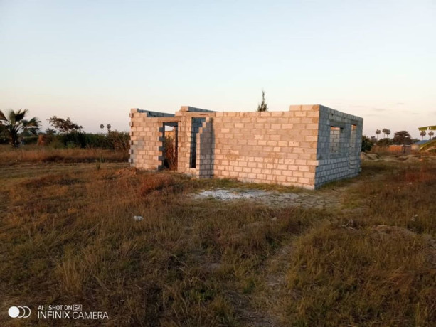 3-bedroom-house-in-katende-big-0