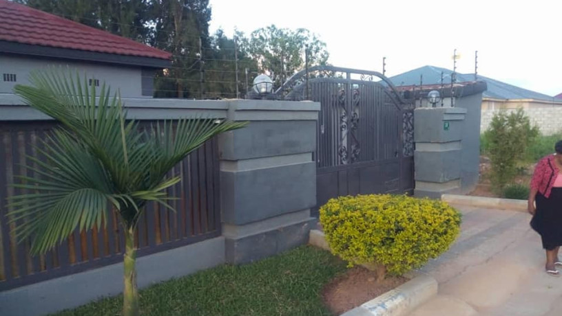 modern-3-bedroom-flats-for-sale-in-salama-park-big-3