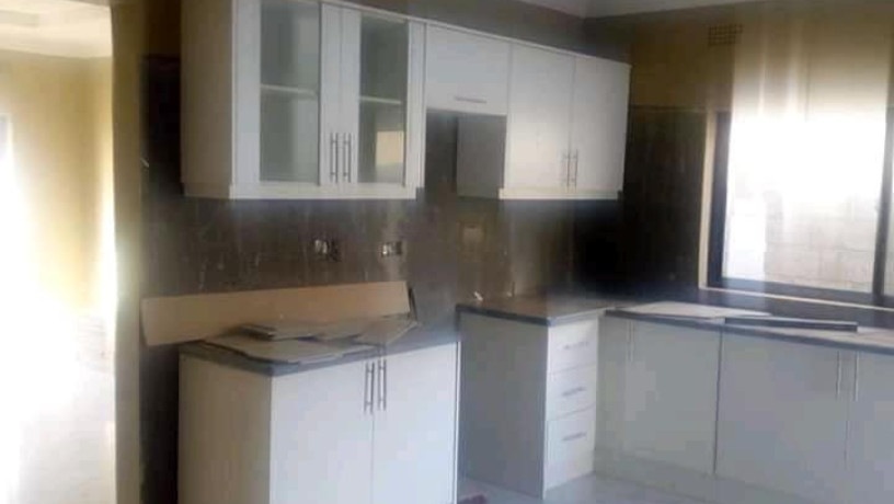 executive-2-bedroom-standalone-house-for-sale-in-chalala-big-4