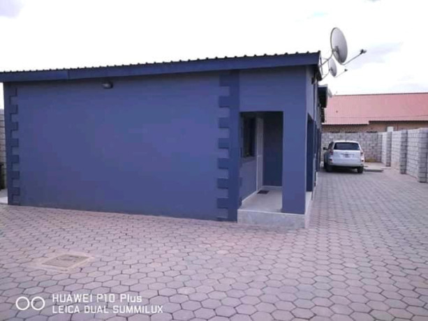 prime-property-for-sale-big-3