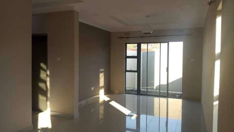 3-bedroom-flats-for-rent-in-ibex-main-street-big-1