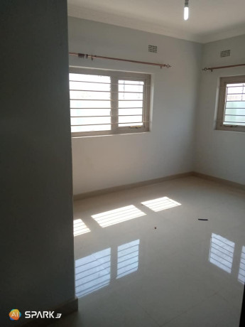 spacious-3-bedroom-house-for-rent-in-chalala-lusaka-big-1