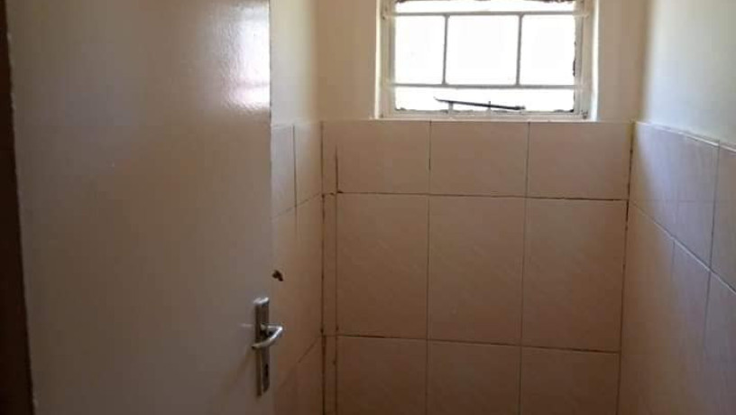 neat-1-bedroom-flat-in-woodlands-near-pick-n-pay-big-1