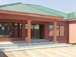 Stand Alone House for Sale in Salama Park