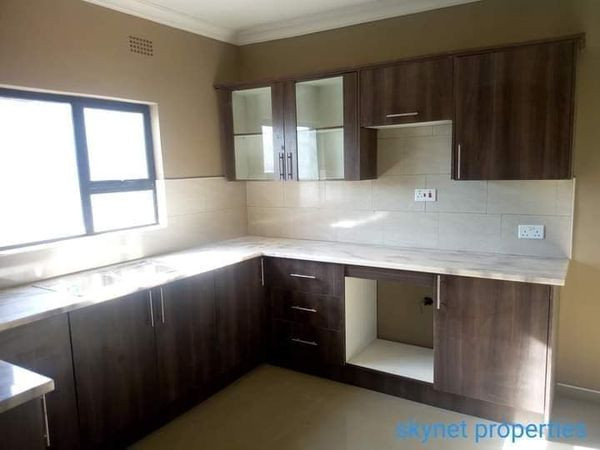 executive-2-bedroom-stand-alone-house-for-sale-in-chalala-big-6