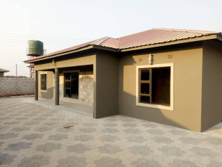 3 Bedroom Standalone House for Sale in New Kasama