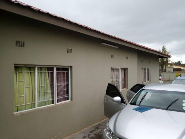 3-bedroom-and-2-bedroom-flats-in-phi-big-5
