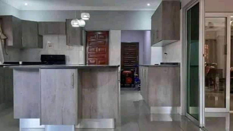 executive-4-bedroom-house-in-chalala-lusaka-big-7