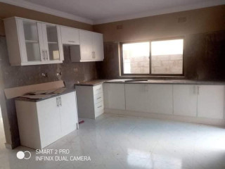 2 Bedroom House for Sale in Chalala