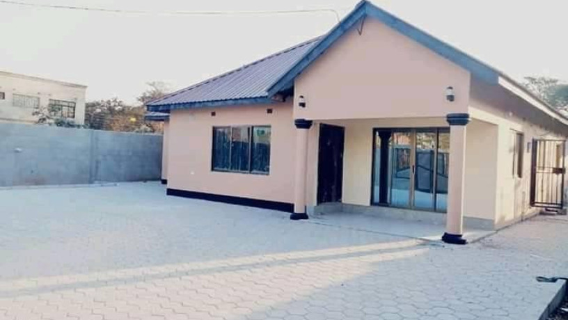 newly-built-4-bedroom-standalone-house-in-salama-park-big-0