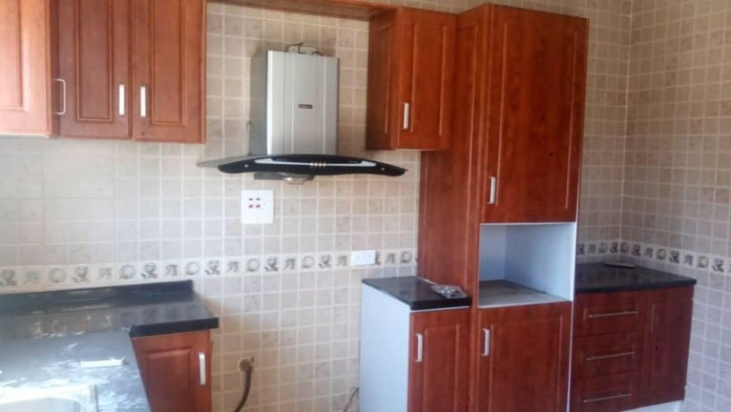 spacious-3-bedroom-duplex-flat-in-avondale-big-7