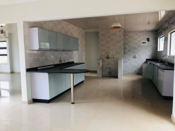 3-bedroom-flat-for-rent-in-makeni-big-3