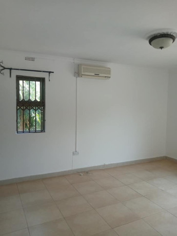 newly-built-spacious-2-3-bedroom-flats-in-chalala-big-5