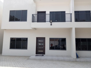 3x3-bedroom-apartments