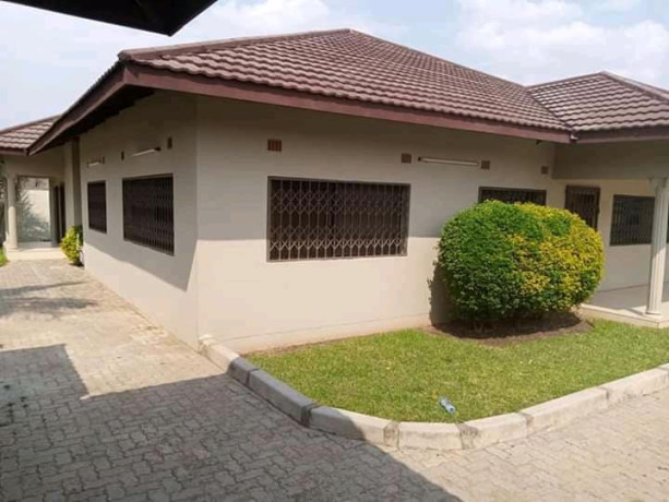 4-bedroom-houses-for-rent-big-6