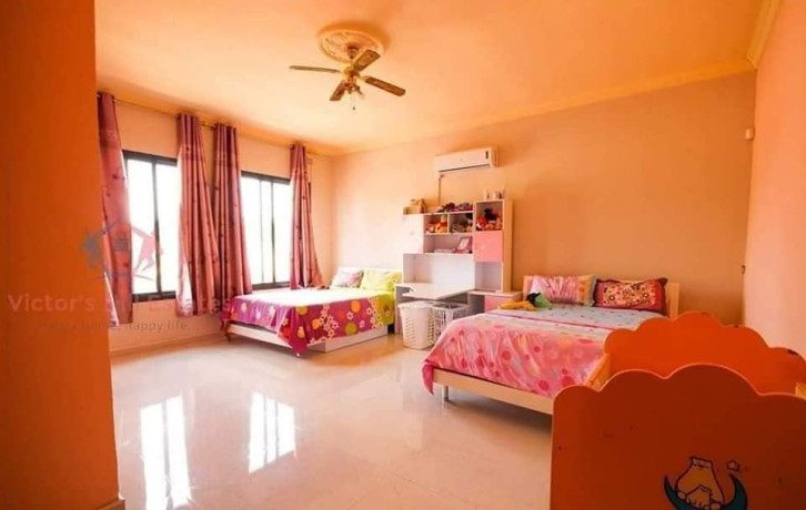 executive-four-4bed-fully-furnished-family-home-in-olympia-park-big-0