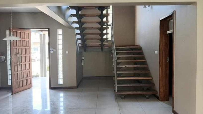 executive-three-bedroom-house-in-kabulonga-sunningdale-big-4