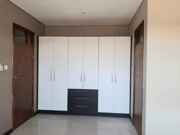 executive-three-bedroom-house-in-kabulonga-sunningdale-big-6