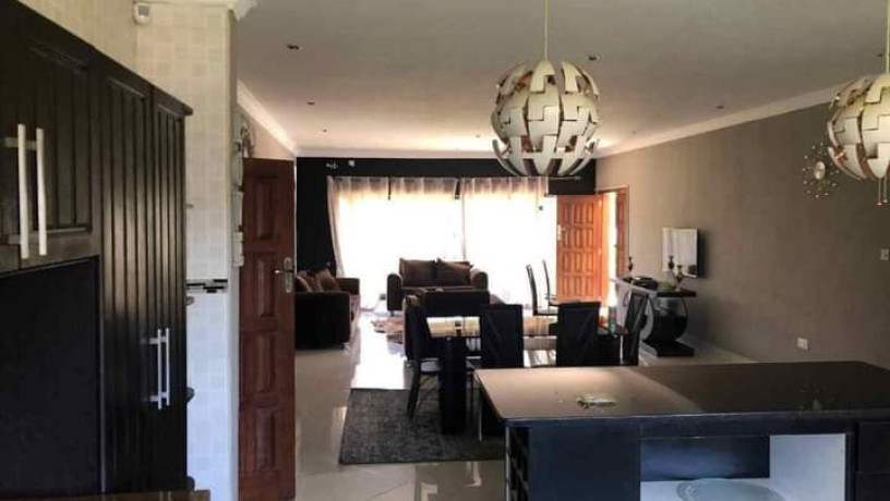 ibex-hill-executive-three-3bedroomed-furnished-vila-big-7