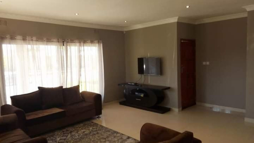 ibex-hill-executive-three-3bedroomed-furnished-vila-big-6