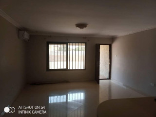 3 Bedroom Flat for Rent in Roma