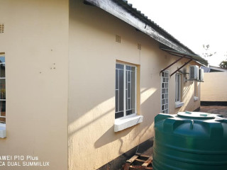 avondale-2-bedroom-flat-with-aircons