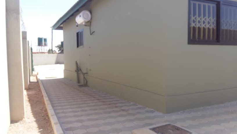 newly-built-2-bedroom-modern-flats-in-woodlands-chalala-lusaka-big-4