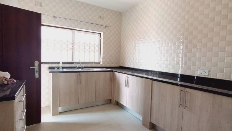 neat-and-spacious-2-bedroom-flat-for-rent-in-woodlands-big-2