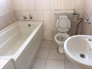 2 Bedroom Flat in Roma for Rent