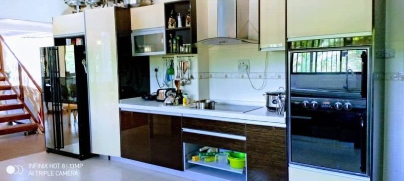 6-bedroom-property-for-sale-in-phi-big-3