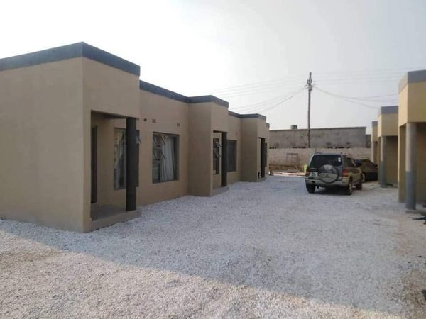 1-bedroom-flat-for-sale-in-chalala-shantumbu-road-big-2