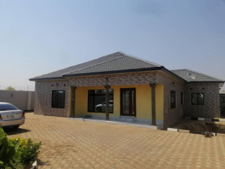 4 Bedroom Standalone House for Sale in New Kasama