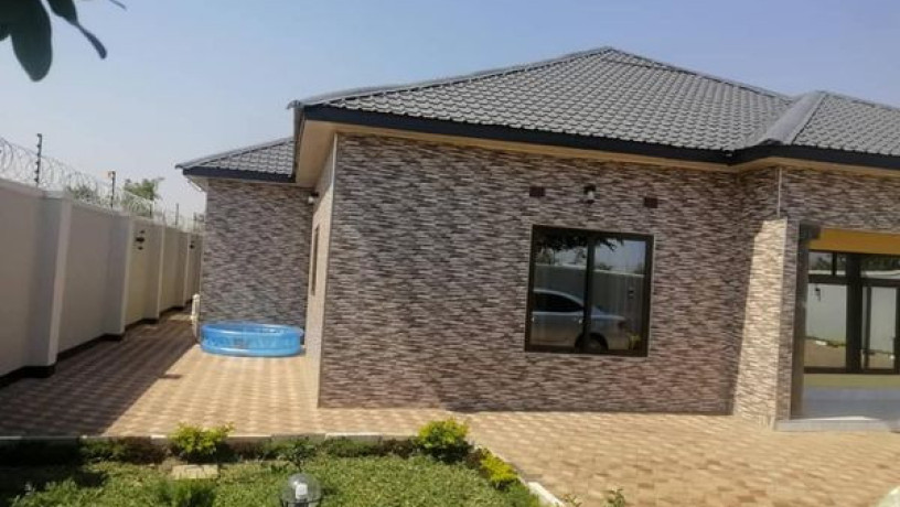 4-bedroom-standalone-house-for-sale-in-new-kasama-big-6