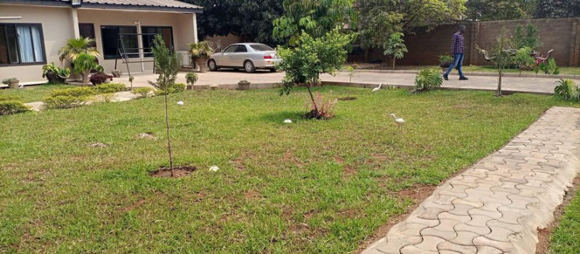 house-for-sale-in-woodlands-extension-big-4