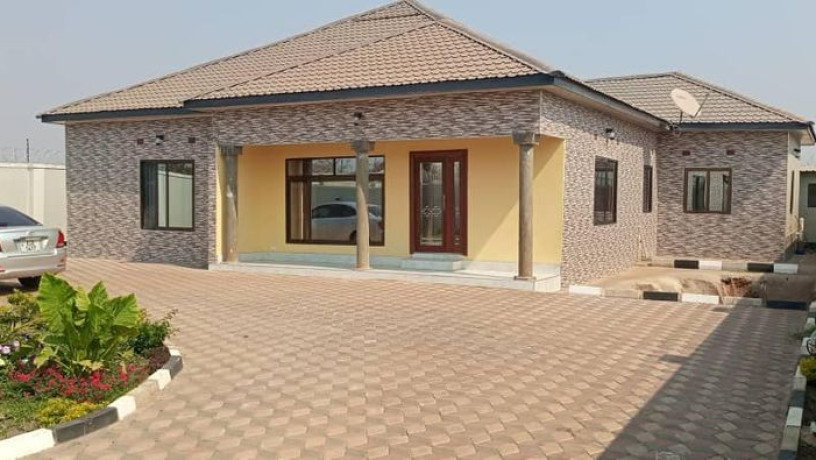 house-for-sale-in-new-kasama-big-0