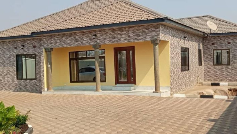 house-for-sale-in-new-kasama-big-2