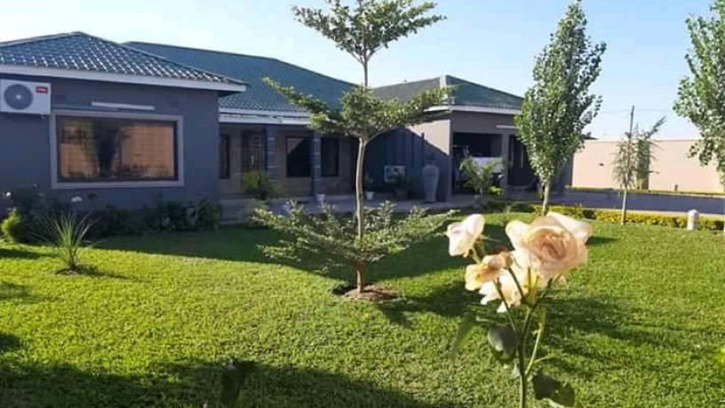 4-bedroom-house-for-sale-in-chalala-big-4