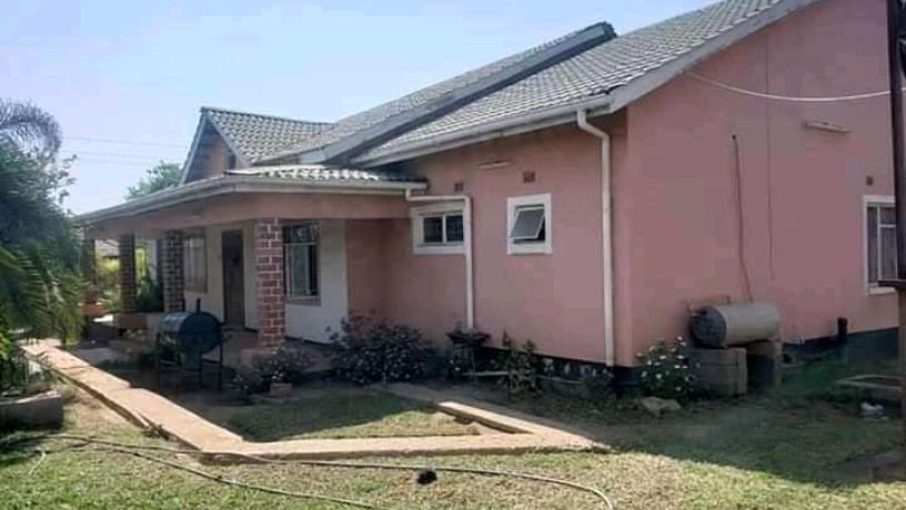 executive-4-bedroom-standalone-house-for-sale-big-0