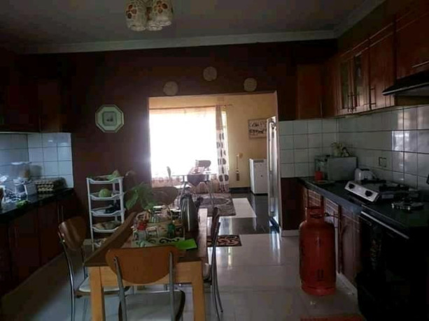 executive-4-bedroom-standalone-house-for-sale-big-1