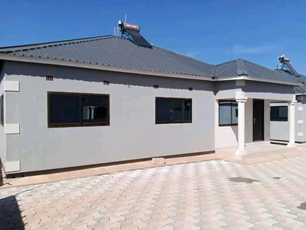 prime-property-for-sale-flats-big-6