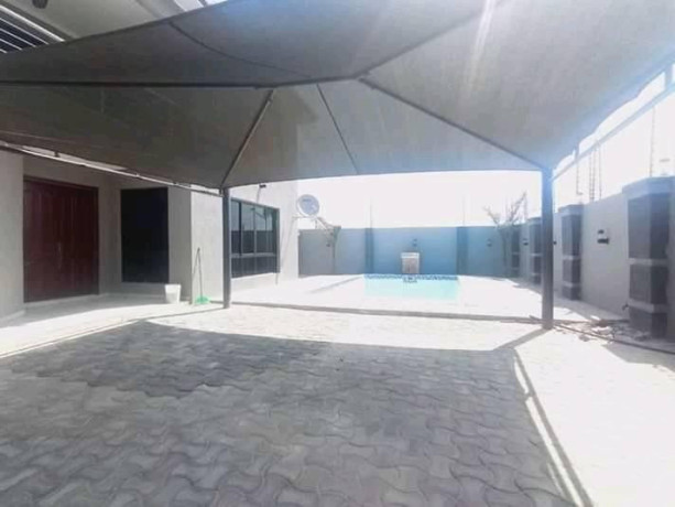 neat-and-spacious-3-bedroom-apartment-for-rent-and-sale-in-ibex-hill-big-0
