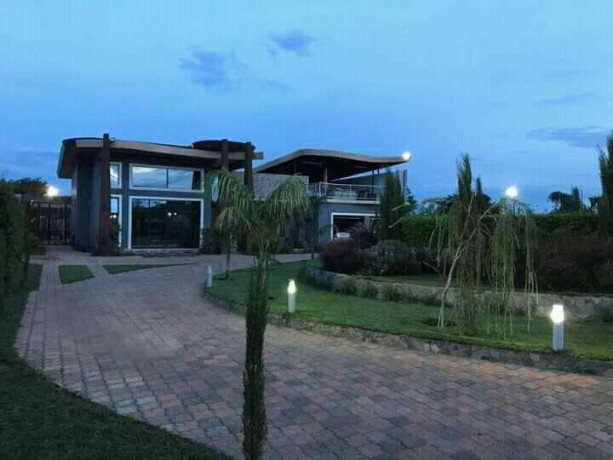 standalone-house-for-sale-in-lusaka-zambia-big-9