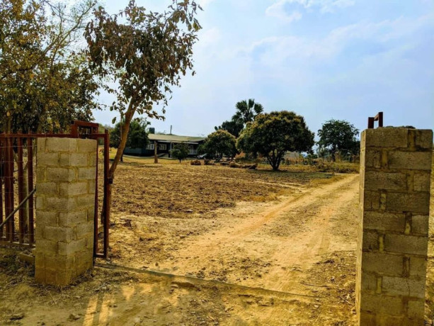spacious-land-with-farmhouse-in-shimabala-toll-gate-area-big-2