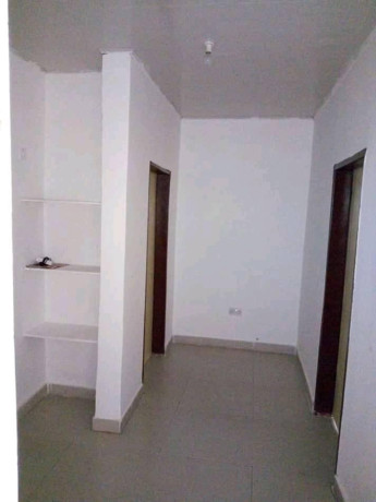 2-bedroom-semidetached-flat-in-secure-yard-big-2